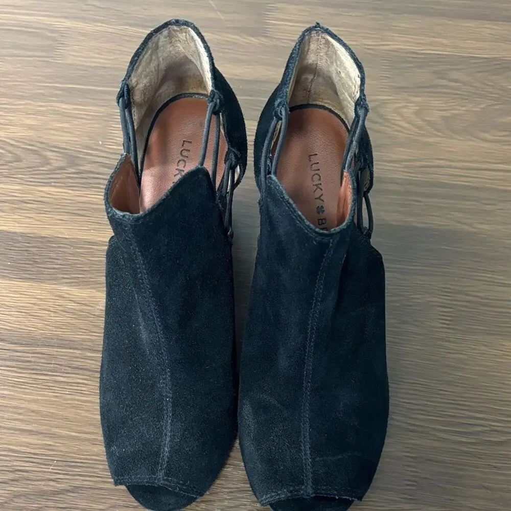 Lucky Brand Black Suede‎ Peep-Toe Wedge Booties Sz 9